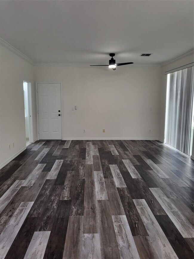 Photo - 2040 SE Avon Park Dr