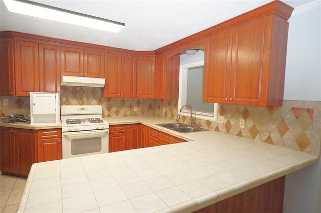 Photo - 207 N Gomez Ave