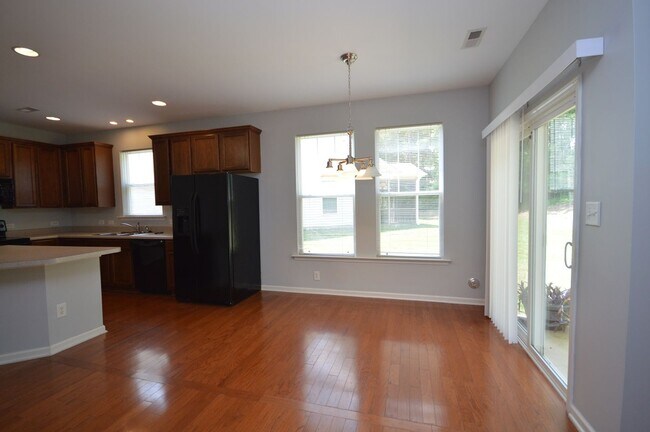 Photo - 1507 Hinchliff Ct