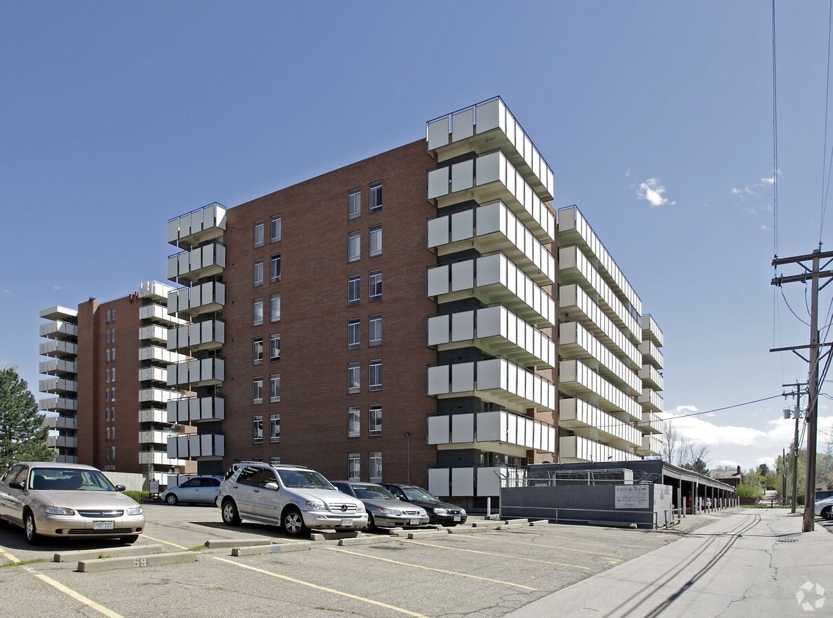 The Carriage House - The Carriage House