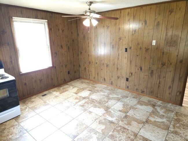 Photo - 1676 Ragland Ln Unit 1678