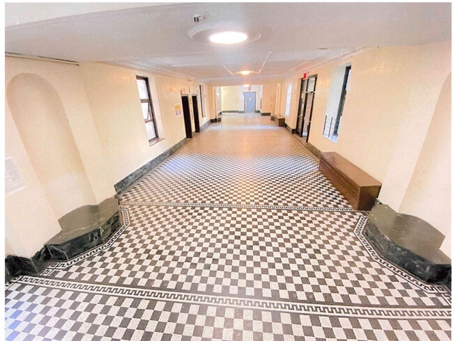 Lobby - 165-175 Sherman Ave