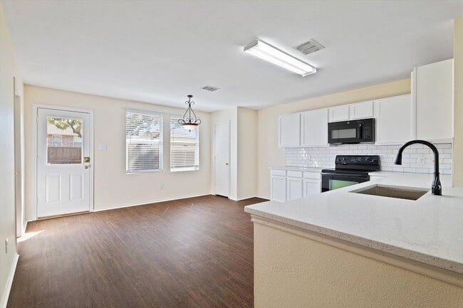 Photo - 12856 Gillon Dr