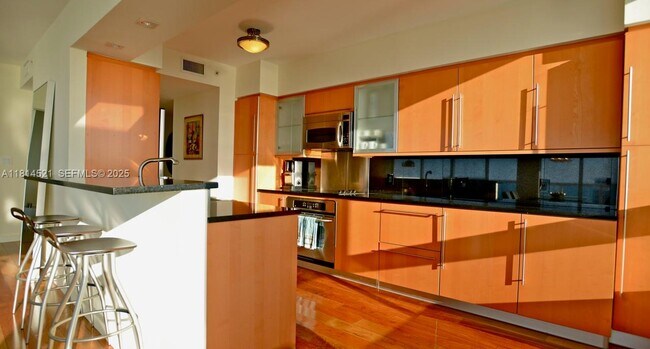 Photo - 6365 Collins Ave Unit 3908