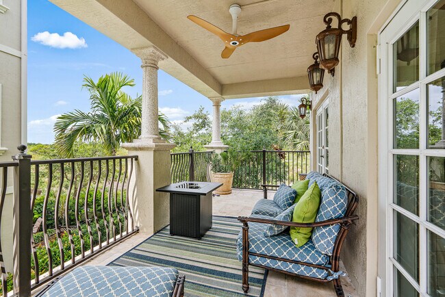 126 Tierra Ln