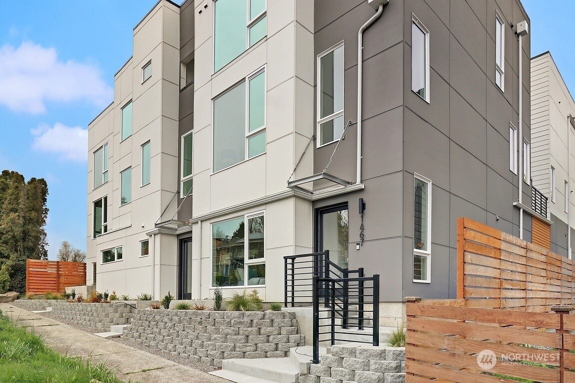 Photo - 1467 S Columbian Way (Seattle, WA)