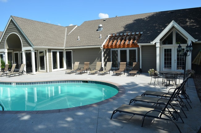 PRIVATE POOL
