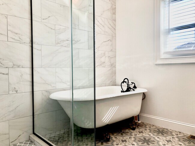 Photo - 103 13th Ave