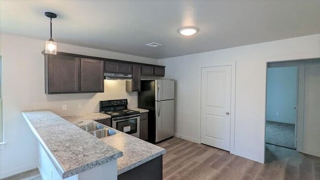 Photo - 2 Bed 2 Bath 1 Car Garage in the Eastpointe Village Moore, OK
