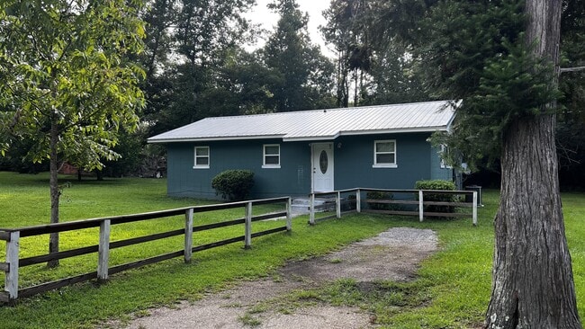 Photo - 42620 Nicholsville Rd