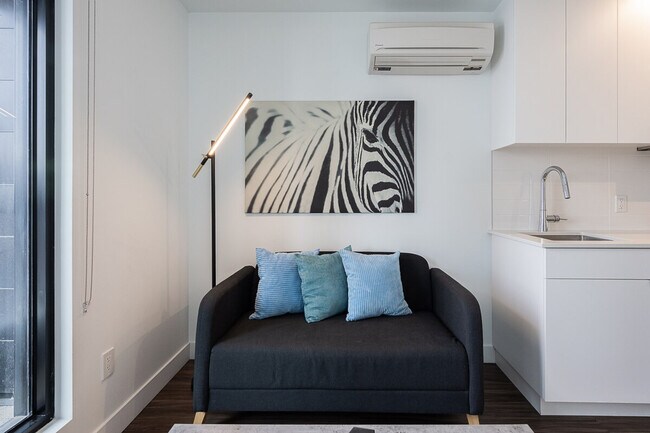 Photo - 1383 Av. Argyle Unit SI ID1261802P