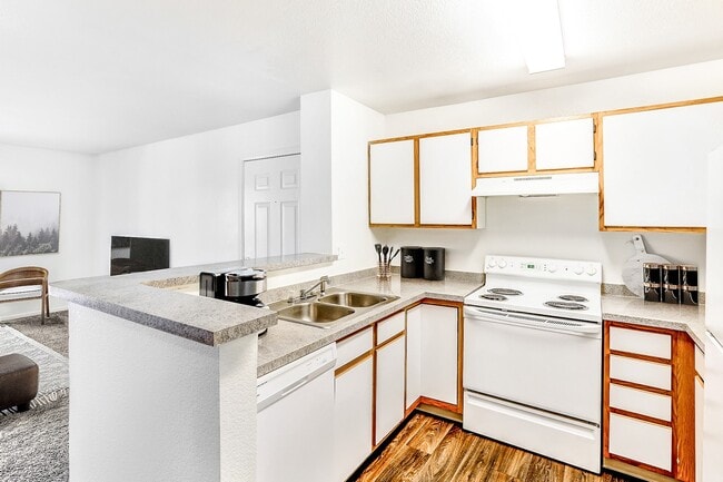 Riverwalk Apartments