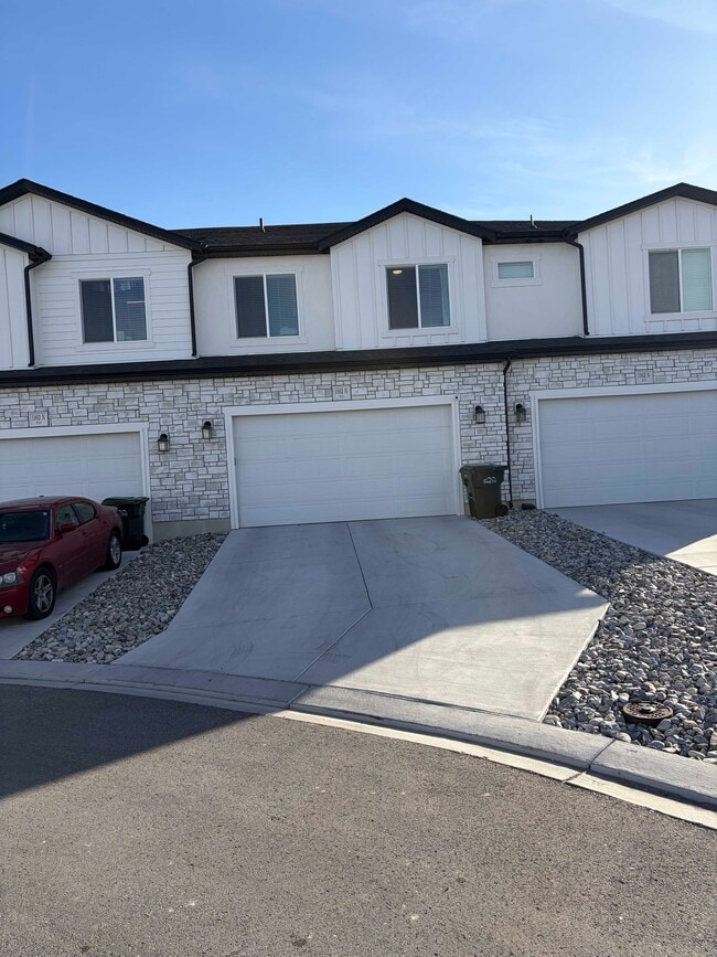 Photo - 1162 N 550 W