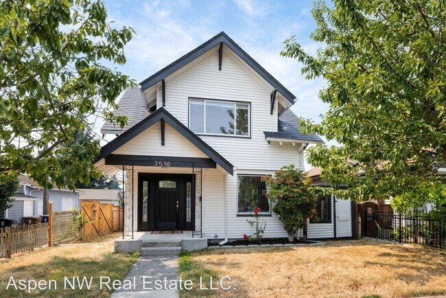 Photo - 3 br, 1.5 bath House - 3516 North Proctor St