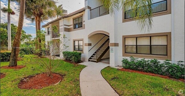 Building Photo - 520 S Park Rd Unit 11-12 Rental