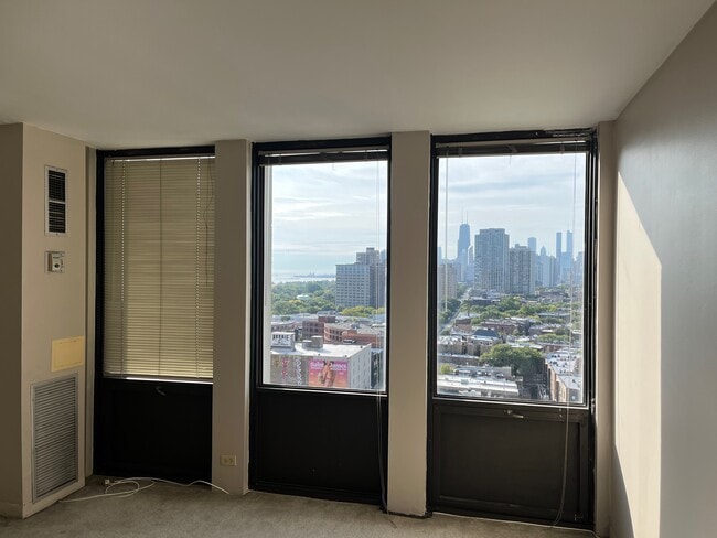 Photo - 444 W Fullerton Pky Unit 1805