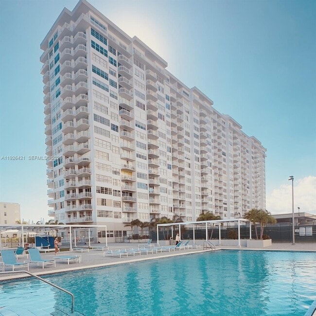 Photo - 18041 Biscayne Blvd Unit 1803