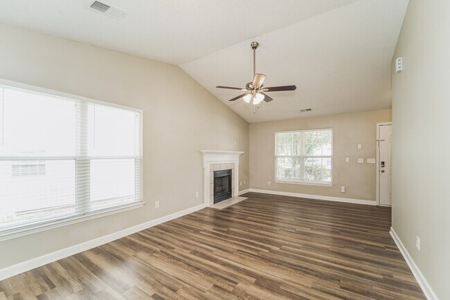 Photo - 3441 Braden Dr