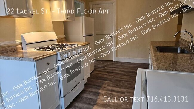 Photo - 22 Laurel St Unidad Third Floor Apt.