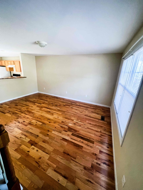 Photo - 415 Baugh Ln NE Unidad A