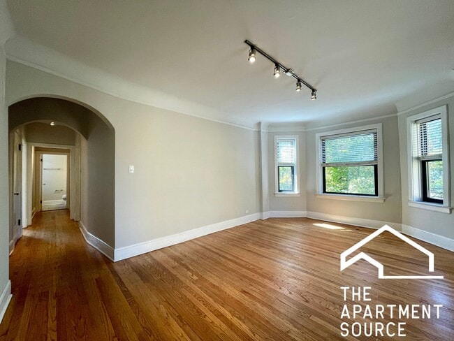 Photo - 2317.5 N Rockwell St Unit A2