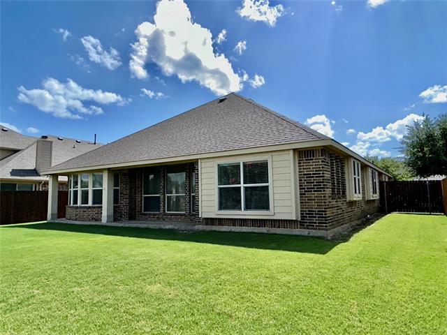 Photo - 511 Carnation Ln