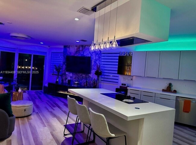 Photo - 407 SW 5th St