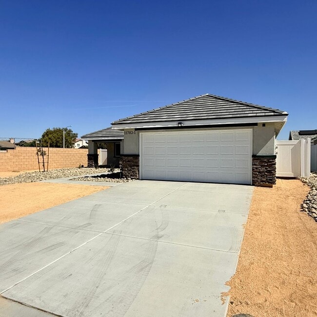 11702 Sebastian Rd