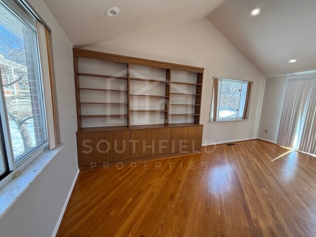 Photo - 3175 Ramona Ave