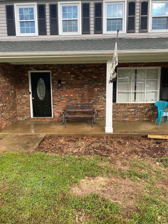 Photo - 2212 Westwood Dr