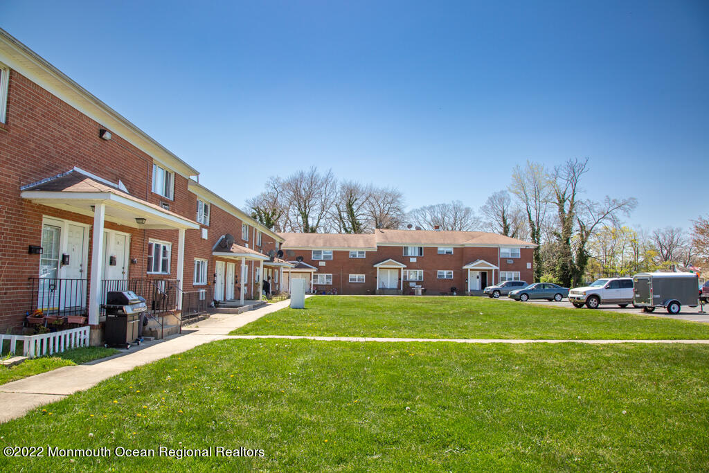 Photo - 65 Steiner Ave Unit Apt 11