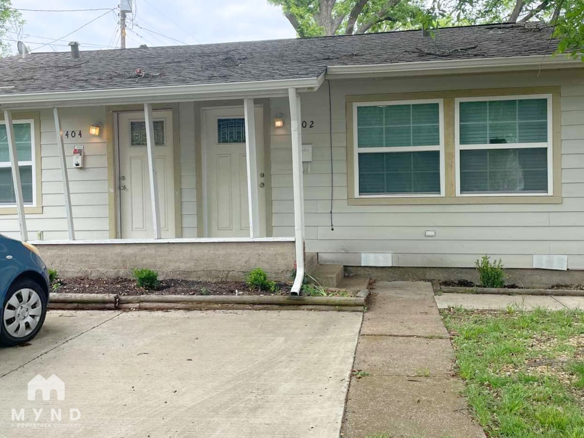Photo - 402 Virginia Ave