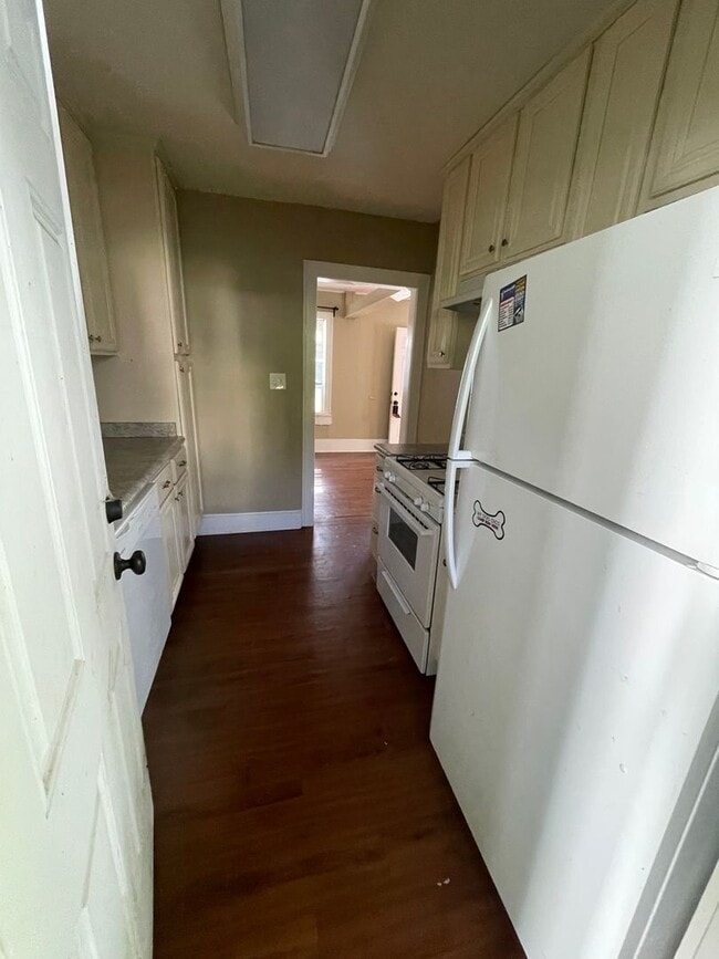 Photo - 2 Bedroom Apartment in Highland!
