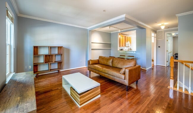 Photo - Comfortable Condo Living in Convenient Alexandria Location Unit A