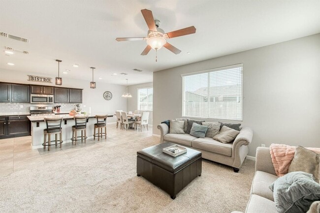 Photo - Beautiful 4 Bedroom 2.5 Baths in Clovis