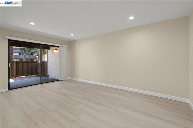 Photo - 999 W Evelyn Ave Unit 95