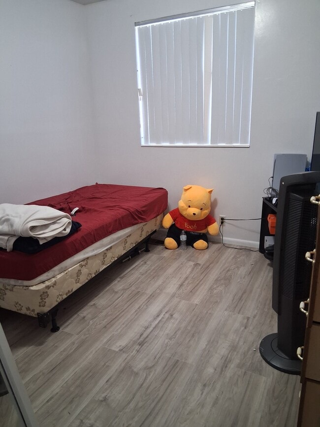 Photo - 1177 N Fairfield Rd