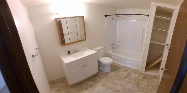 Photo - 2380 SE 45th Ave