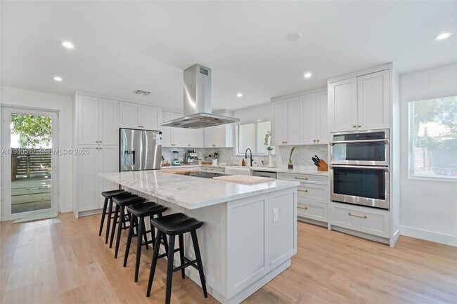 Photo - 8121 SW 97th Terrace