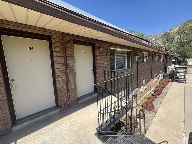 Building Photo - 1127 E 960 S Rental
