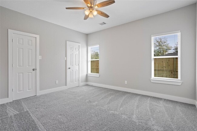 Photo - 3603 Fidelity St