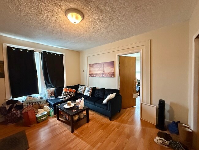 Photo - 167 Davis Ave Unit 2