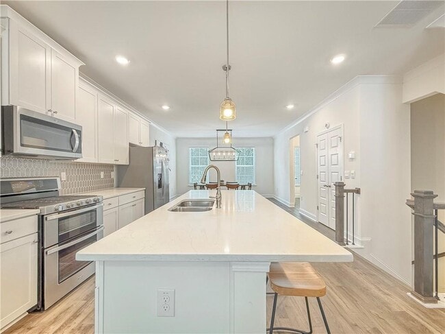 Photo - 1160 Kendron Ln