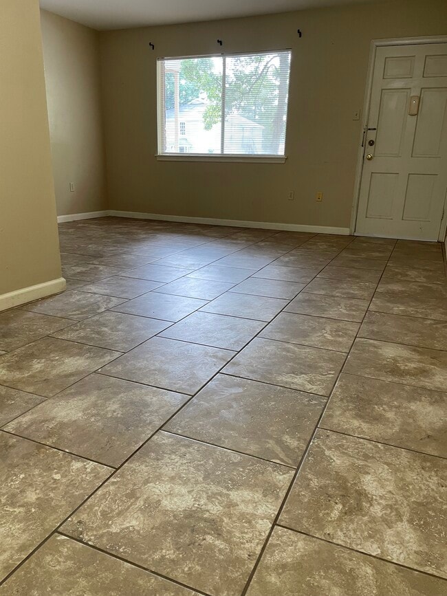 Photo - 872 Arlington Ave Unit Cabildo 1 Bed 1 Bath