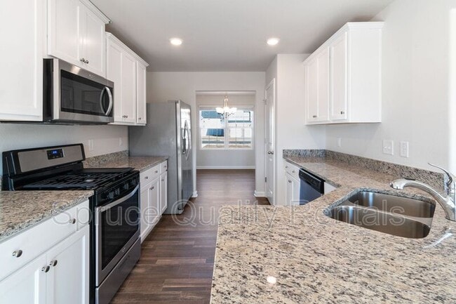 Photo - 216 McClellan Trail