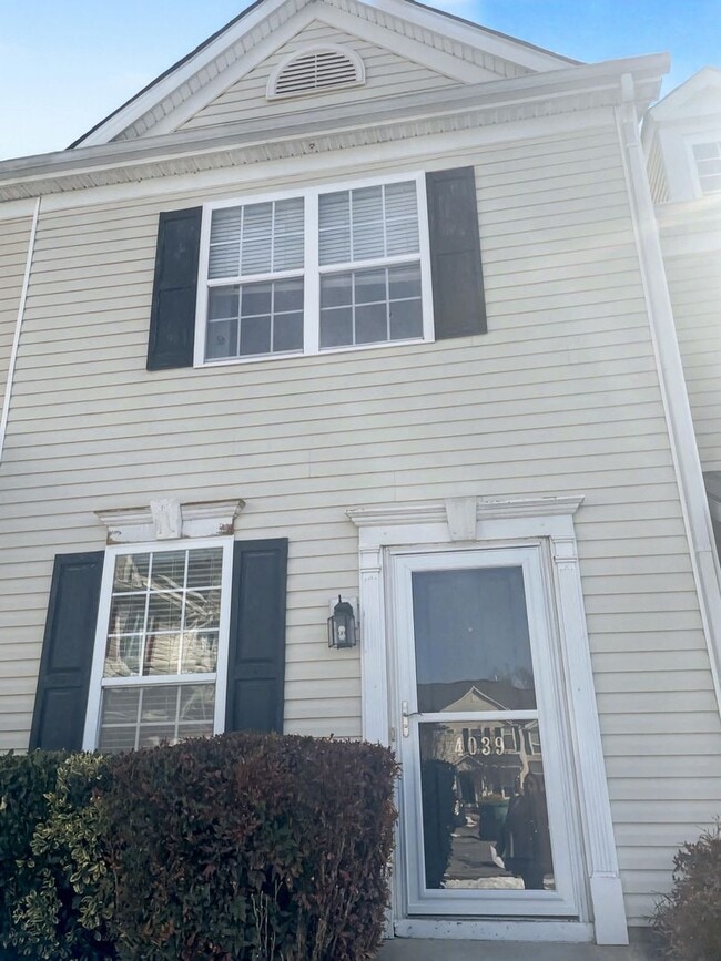 Photo - Desirable 2 bedroom 2.5 bathroom home in Tarrant Trace neighborhood!