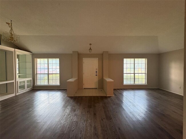 Photo - 16311 Rockgate Dr