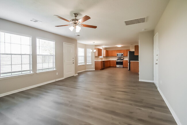 Photo - 4805 E Parma Dr