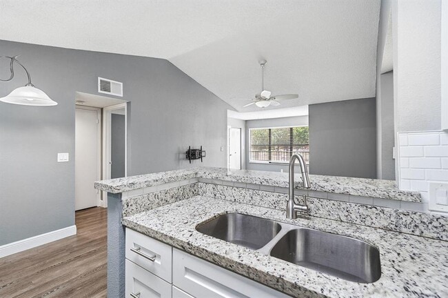 Photo - 2900 S University Dr Unit 9204