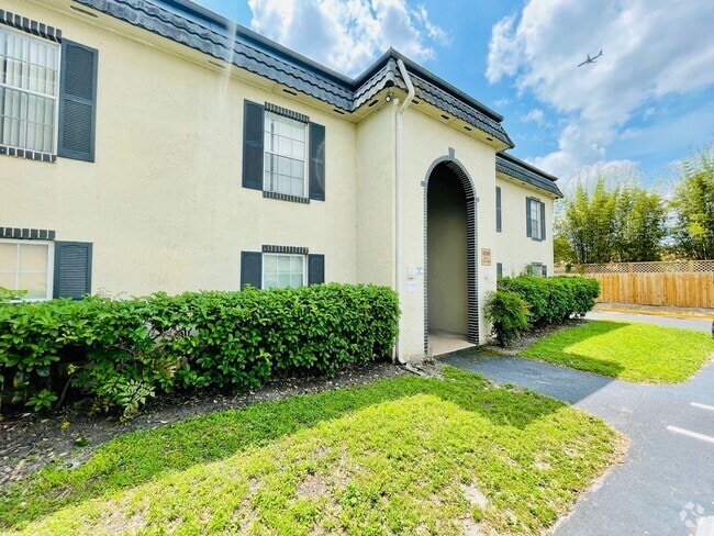 Building Photo - 5218 Curry Ford Rd Unit 214 Rental